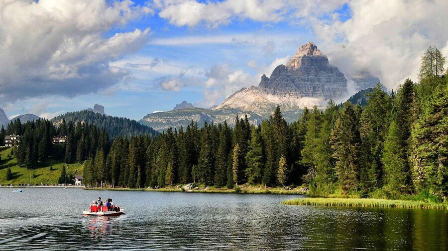 Dolomites day tour from Venice and Treviso