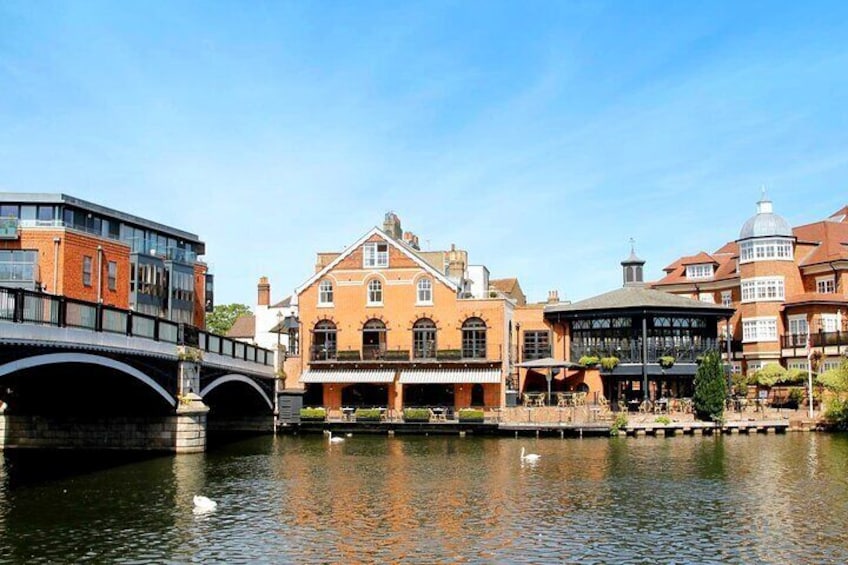 Explore Windsor in 90 minutes with a Local