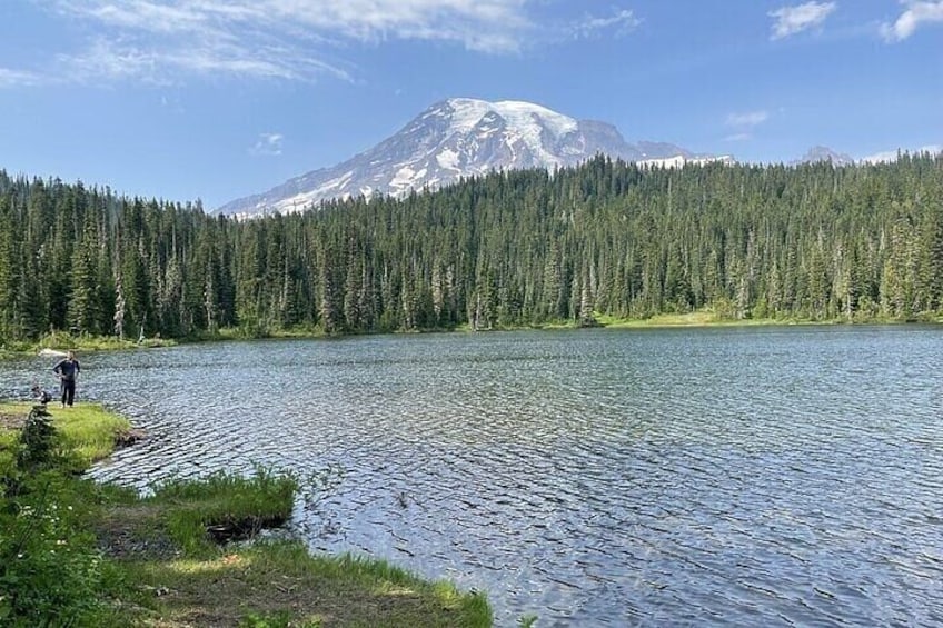 From Portland to Mt. Rainier Tour in a Small Group