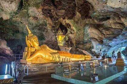 Day Tour of James Bond Island and Canoe Adventure from Phuket