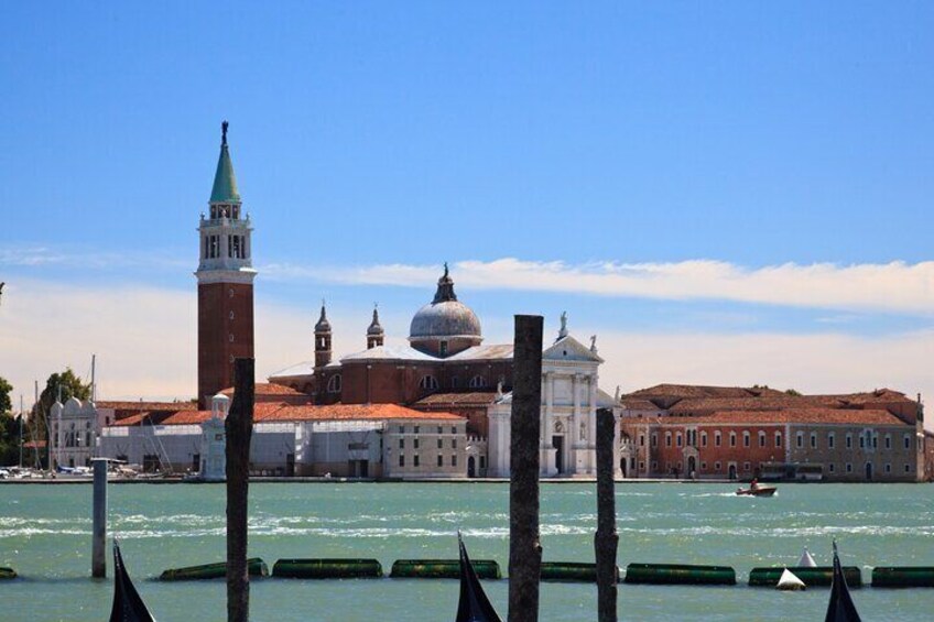 Venice: San Giorgio and Scuola Grande di San Rocco Tour with Boat