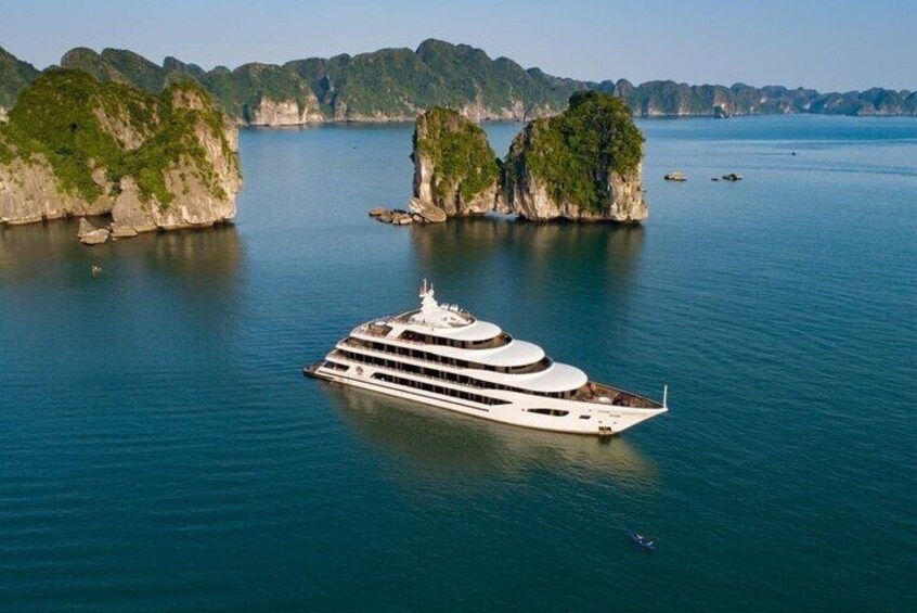 Lan Ha Bay 3 Days 2 Nights Adventure with Private Cruise