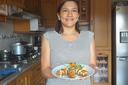 Traditional Ecuadorian Cooking Class in Quito in a Local Home