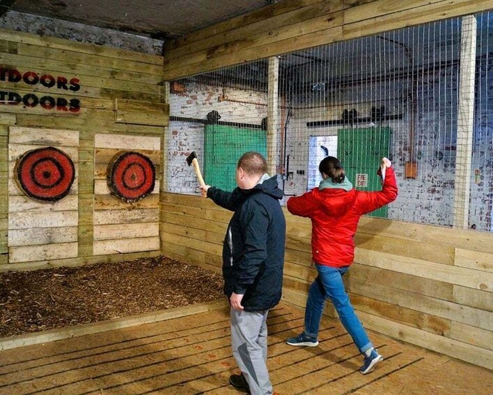 Llangollen: 30-Minute Axe Throwing Session