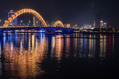 Experience Private Da Nang Food Tour and Cruise Trip on Han River