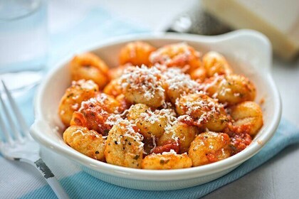 Italian Pasta Making in Las Vegas (Includes 4-Course Meal)