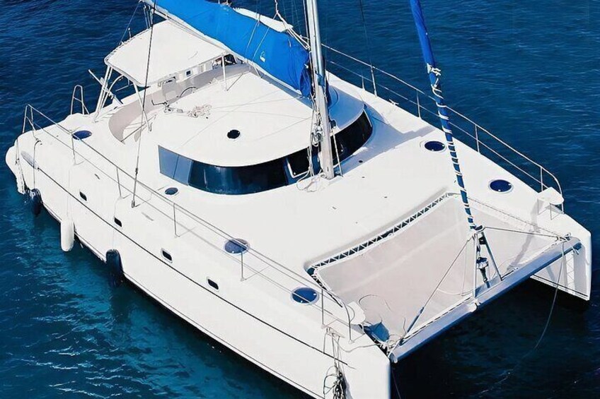 Modern Catamaran for Private Groups with BBQ Open Bar and Snorkel