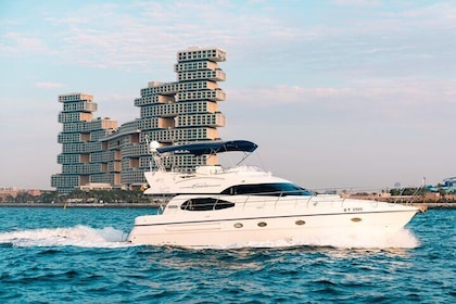 Dubai Luxury Yacht Experience