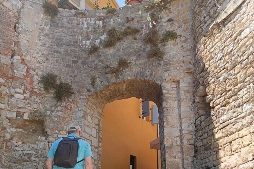 Walking Tour Poreč with a History Teacher