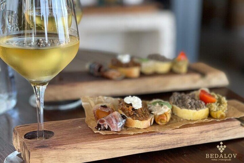Wine Tasting at Seafront Tasting Room in Kastela