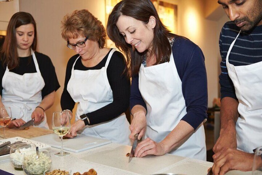 Artisan Italian Pasta Class in Chicago (Includes 3-Course Meal)