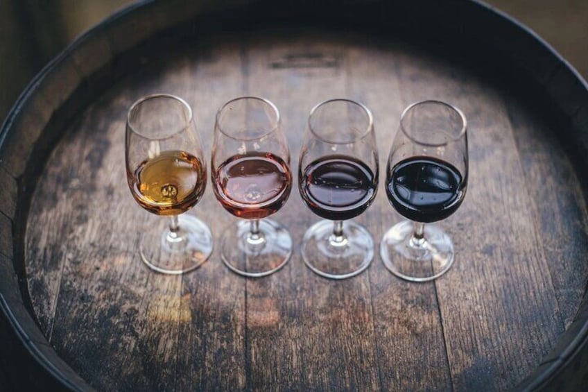 4 port wines(white, Tawny, Ruby, port 20 years)