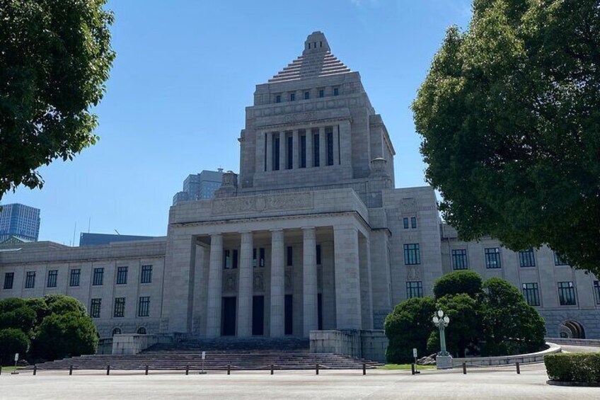 Tameike Exploring the Heart of Japanese Politics Tour