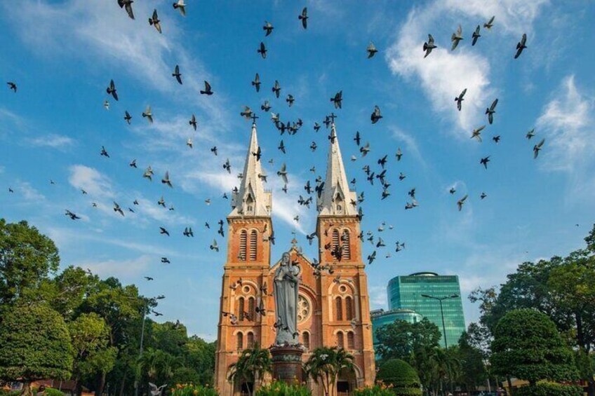  Ho Chi Minh City Bus Tour Experience