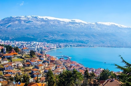Excursion quotidienne dans le lac le plus profond des Balkans - Ohrid - Pet...