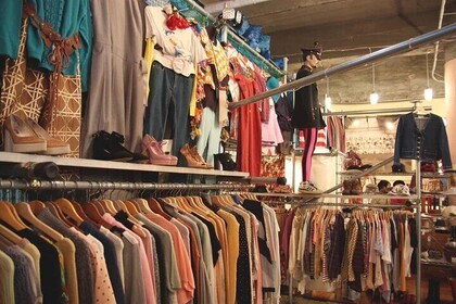 Tokio : Vintage, Muziek & Eten Tour in Shimokitazawa met een Local