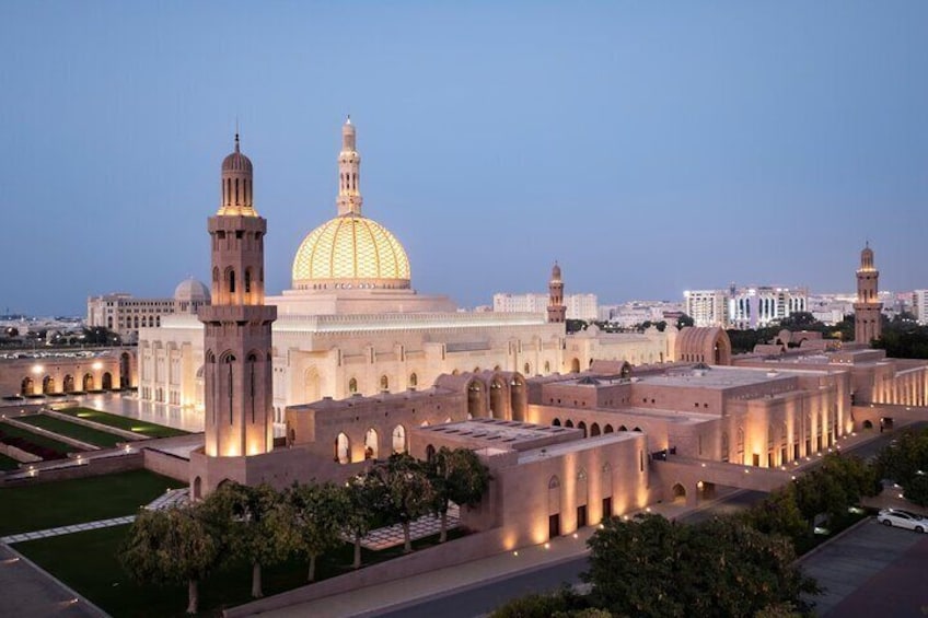 Sultan Qaboos Grand Mosque