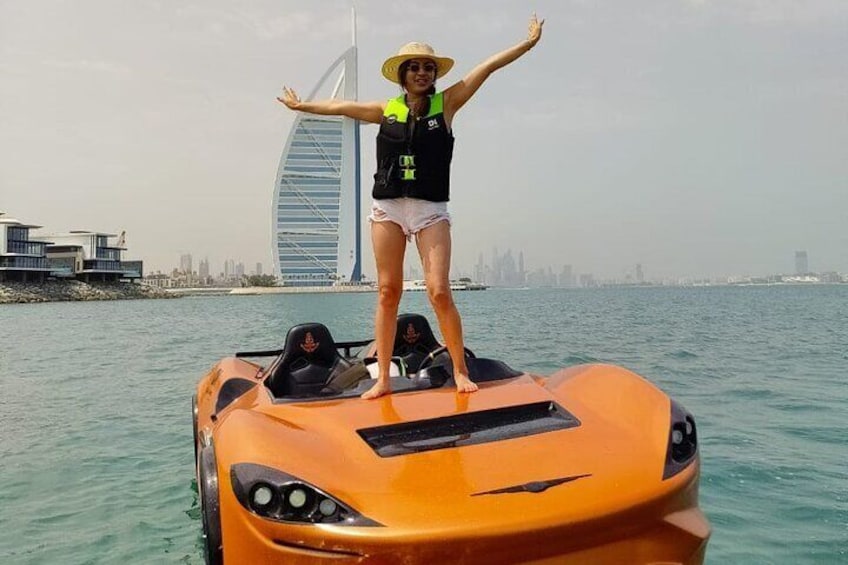 Fast, fun, and unforgettable. Join Oceans Kings for a Jet ski and Jetcar adventure at Burj Al Arab.