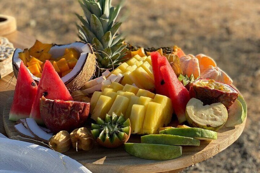 Experience a luxurious and unique Beach Picnic near Tamarindo