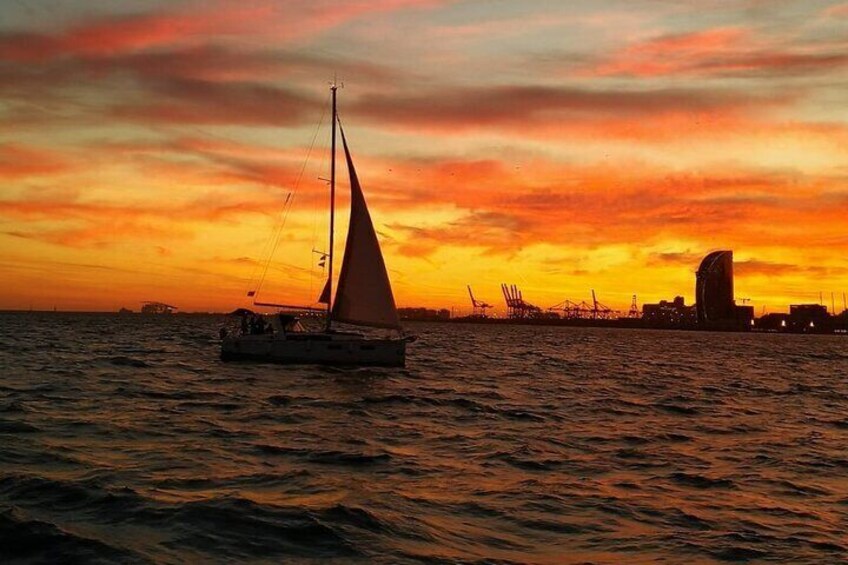 Barcelona Sunset Private Sailing Experience