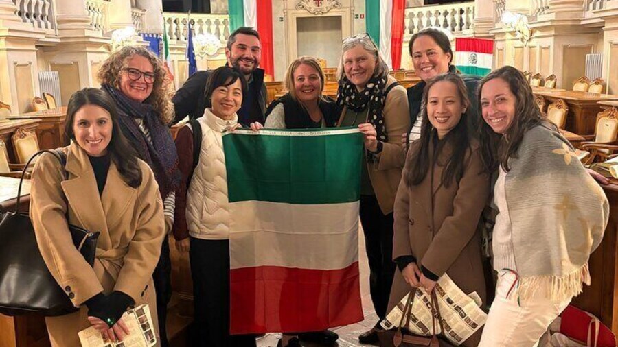 Visiting the Tricolour Hall