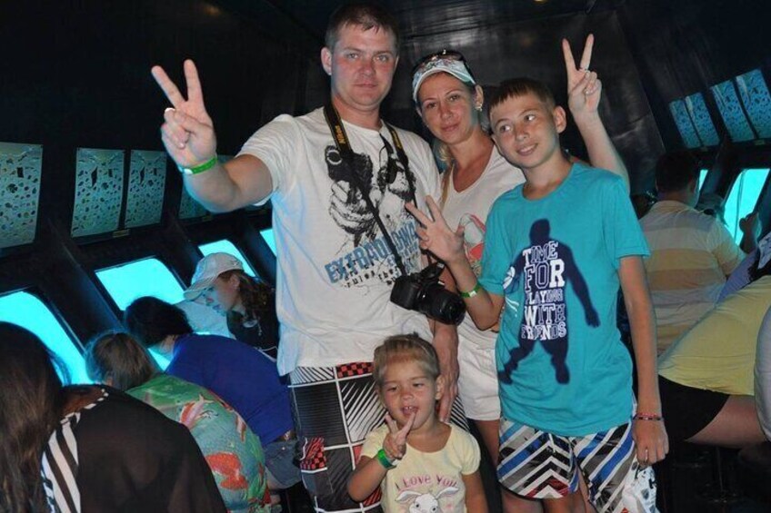 Paradise Conquest Semi Submarine & Parasailing Adventure Hurghada