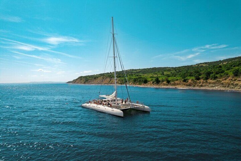 VIP Catamaran 4 hour Activity with Snorkeling in Bulgaria