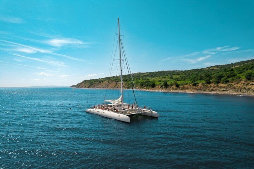 VIP Catamaran 4 hour Activity with Snorkeling in Bulgaria