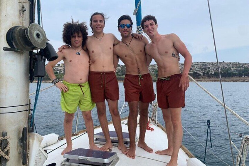 Plemmirio Sailing Tour from Ortigia with Snorkeling 