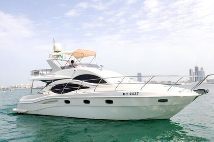 Private: Yacht Tour Experience with Soft Drinks