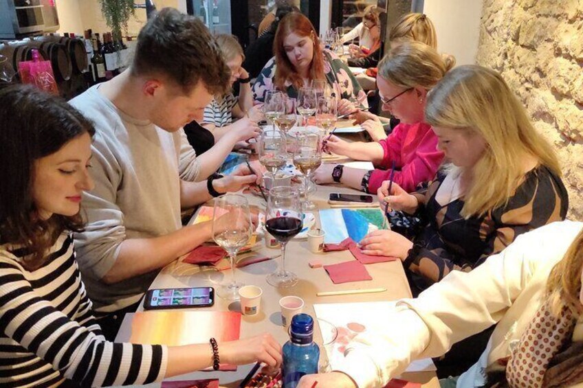 Art Class and Wine Tasting Alicante Experience