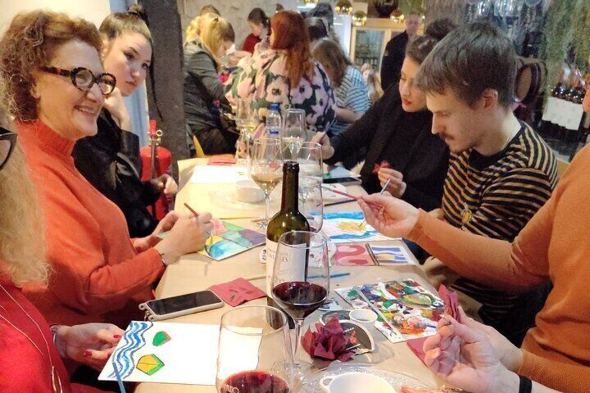 Art Class and Wine Tasting Alicante Experience