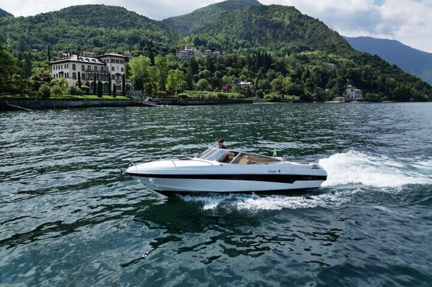 Customizable Lake Como Boat Tour