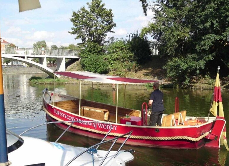 Picture 4 for Activity Wroclaw: Old City Walk and Cruise with Small Gondola