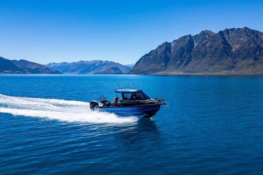 6 hour Fishing Adventure on Lake Hāwea