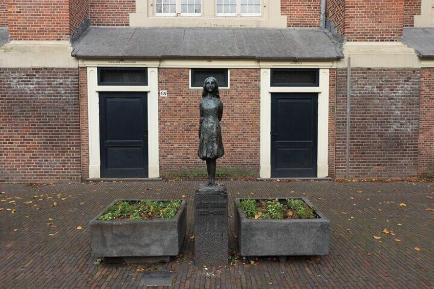 WW2 Jewish & Anne Frank Amsterdam Smartphone Guided Walking Tour