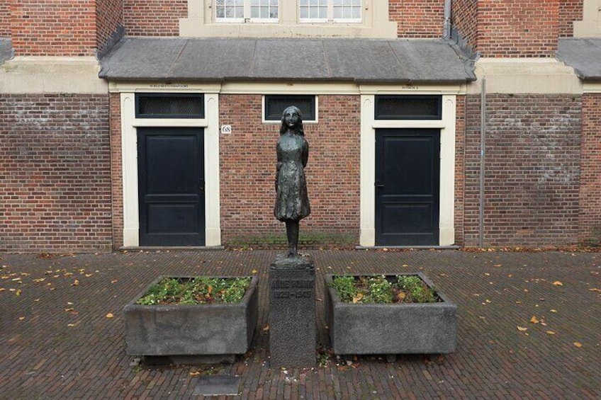 WW2 Jewish & Anne Frank Amsterdam Smartphone Guided Walking Tour