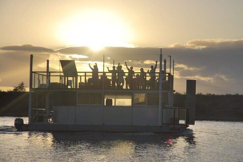 Jeffreys Bay Highlights Tour with a Boat Cruize on Gamtoos River 