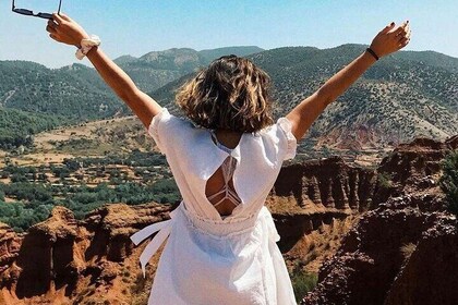 Tirolesa del Atlas y aventura a pie desde Marrakech