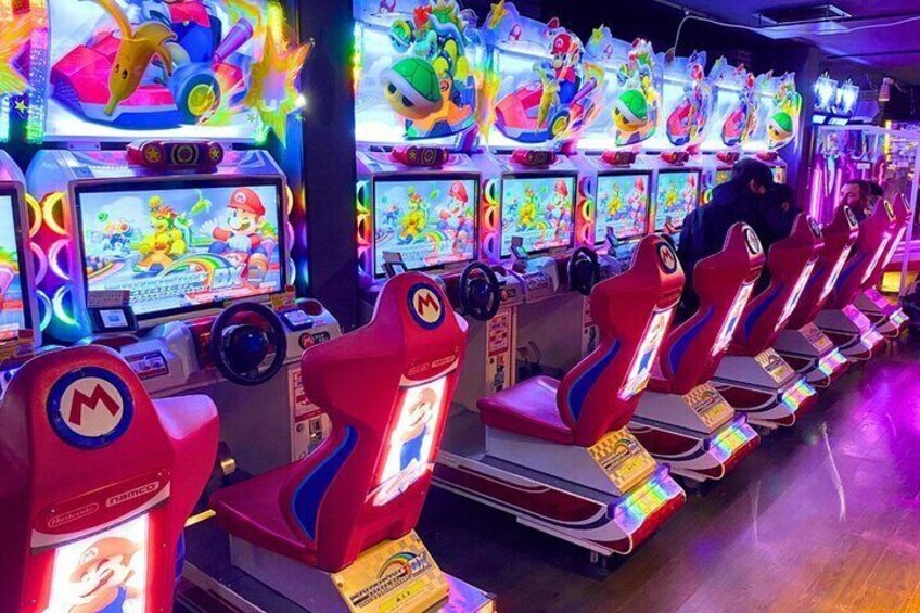 Akihabara Anime and Gaming Tour with Maid Cafe Experience