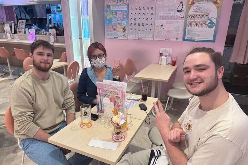 Akihabara Anime and Gaming Tour with Maid Cafe Experience
