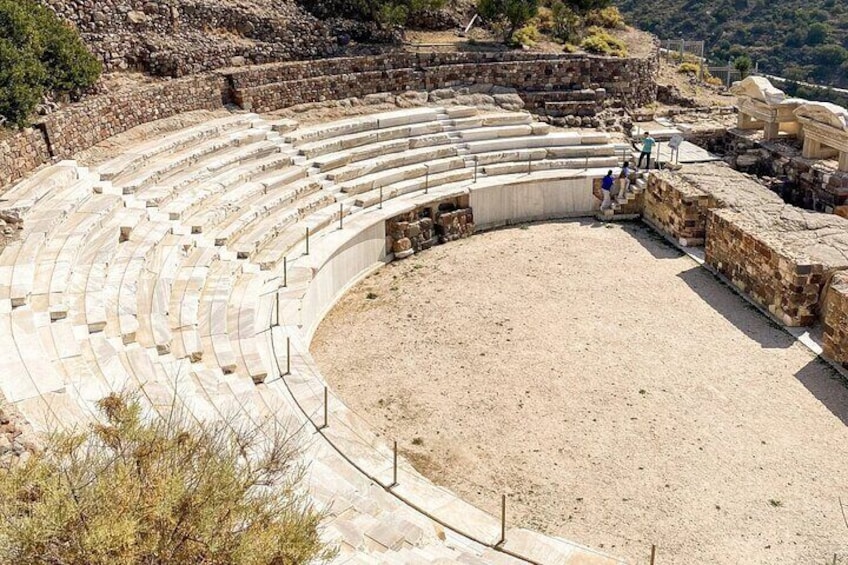 Jeep Safari Milos Full Day Adventure with Lunch and Drinks
