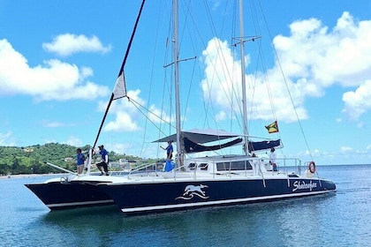 Champagne and Lobster Snorkeling Cruise