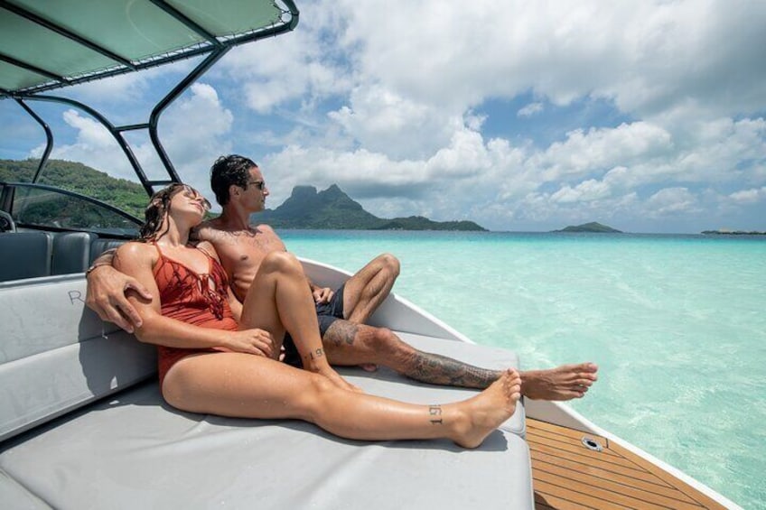 Bora Bora Luxury Water Lunch Cruise
