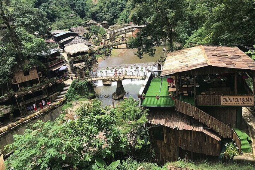 Half-day Cat Cat Village Tour from Sapa: Guided + ticket