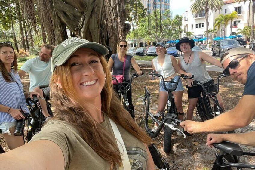 Electric Bike Guided City & Mural Tour