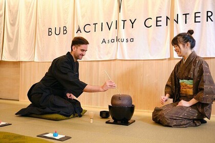 Vriendelijke Ochtend Thee Ceremonie met Snoep Maken