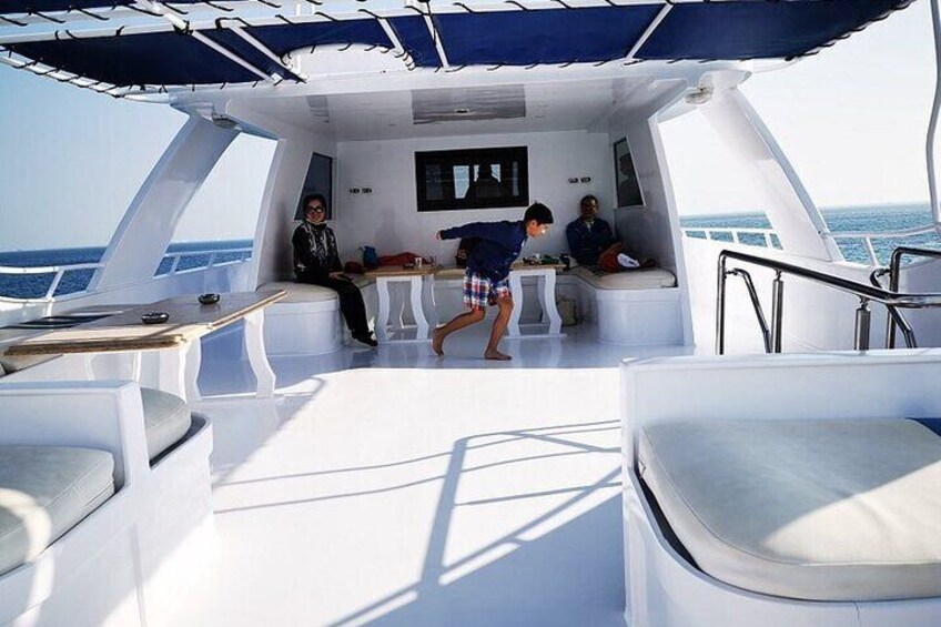 Luxurious Yacht Excursion Diving with Water Sport and Lunch