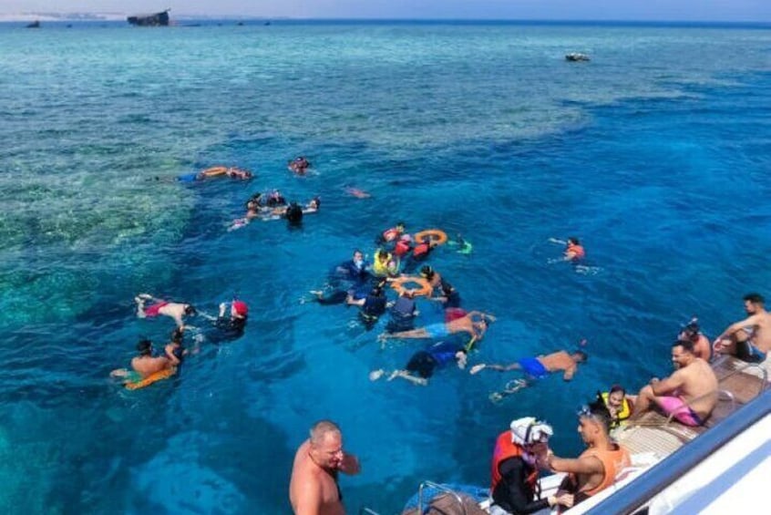 Luxurious Yacht Excursion Diving with Water Sport and Lunch