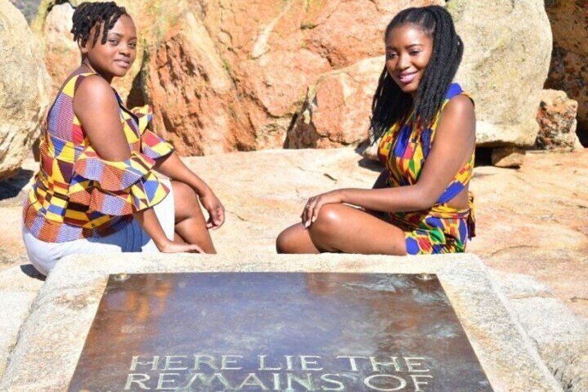 Culture meets history—embracing Zimbabwean traditions at the famous World’s View.